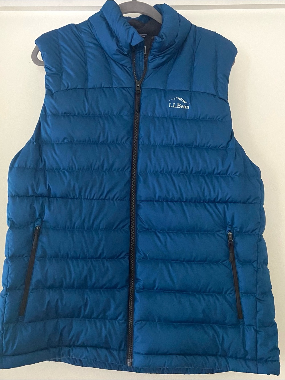 LL Bean Down Vest Mens Large Blue Puffer Packable Outdoor Trails Nature Layering